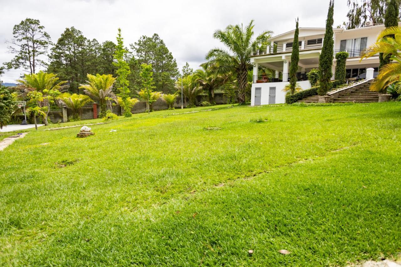 Hotel Cocoview, Bar & Restaurante Valle de Ángeles Eksteriør billede